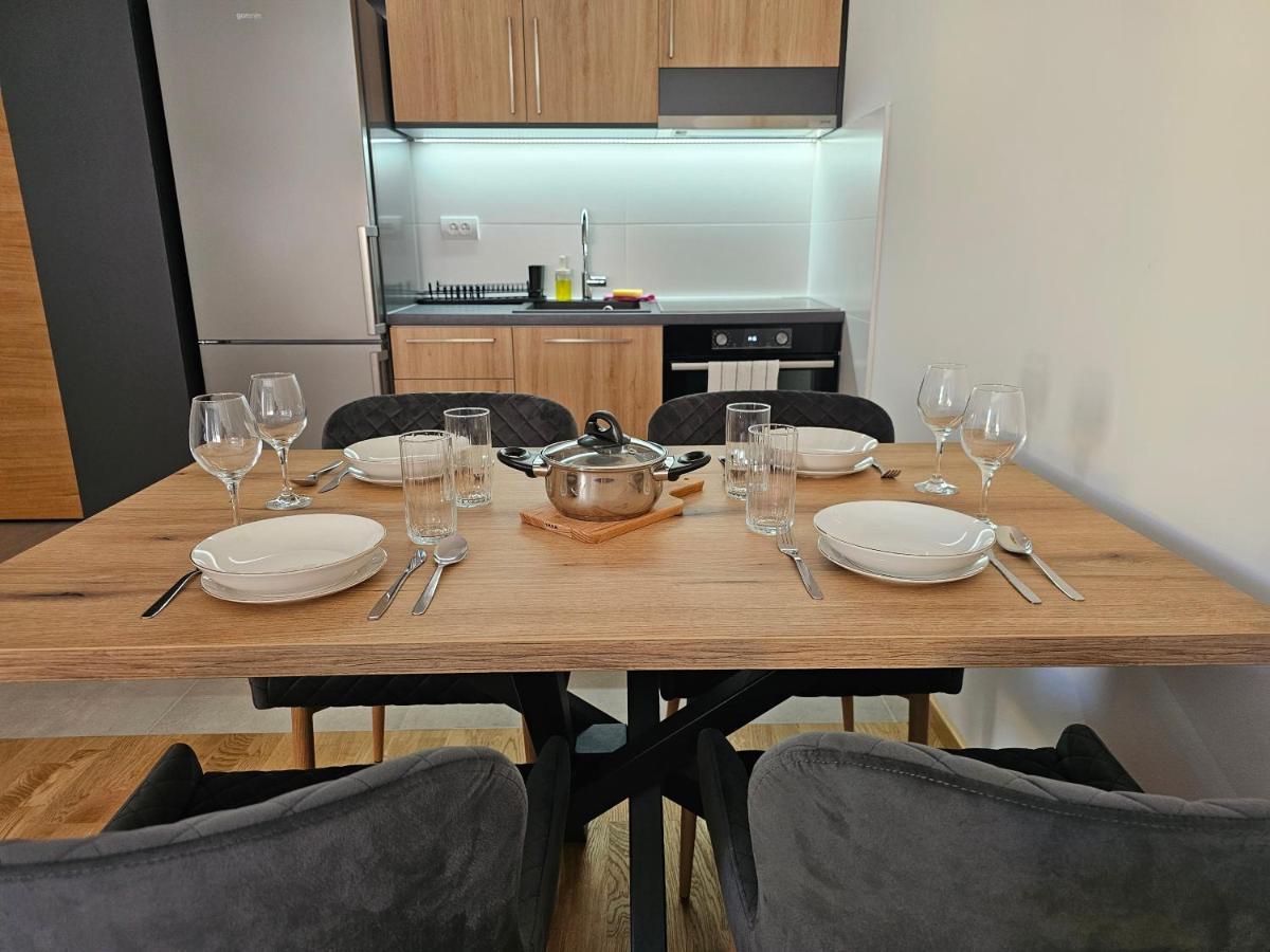 Sun&Moon Apartments Νόβι Σαντ Εξωτερικό φωτογραφία