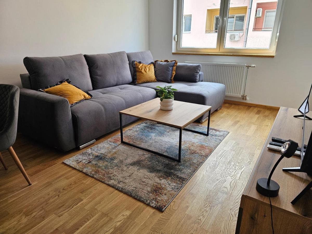 Sun&Moon Apartments Νόβι Σαντ Εξωτερικό φωτογραφία